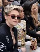 Kristen-Stewart-at-Chanel-Show-Paris-Fashion-Week-Womenswear-F-W-2019-8