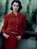 Penelope-Cruz-in-Vogue-Magazine-Espana-April-2019-22