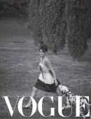Penelope-Cruz-in-Vogue-Magazine-Espana-April-2019-3