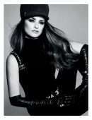 Penelope-Cruz-in-Vogue-Magazine-Espana-April-2019-6