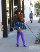 Phoebe Price Booty, Out in Los Angeles