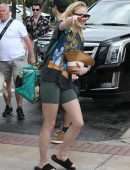 Priyanka Chopra and Sophie Turner Take a Boat Ride in Miami