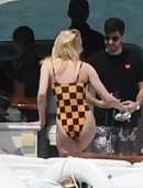 Sophie-Turner-in-Swimsuit-703