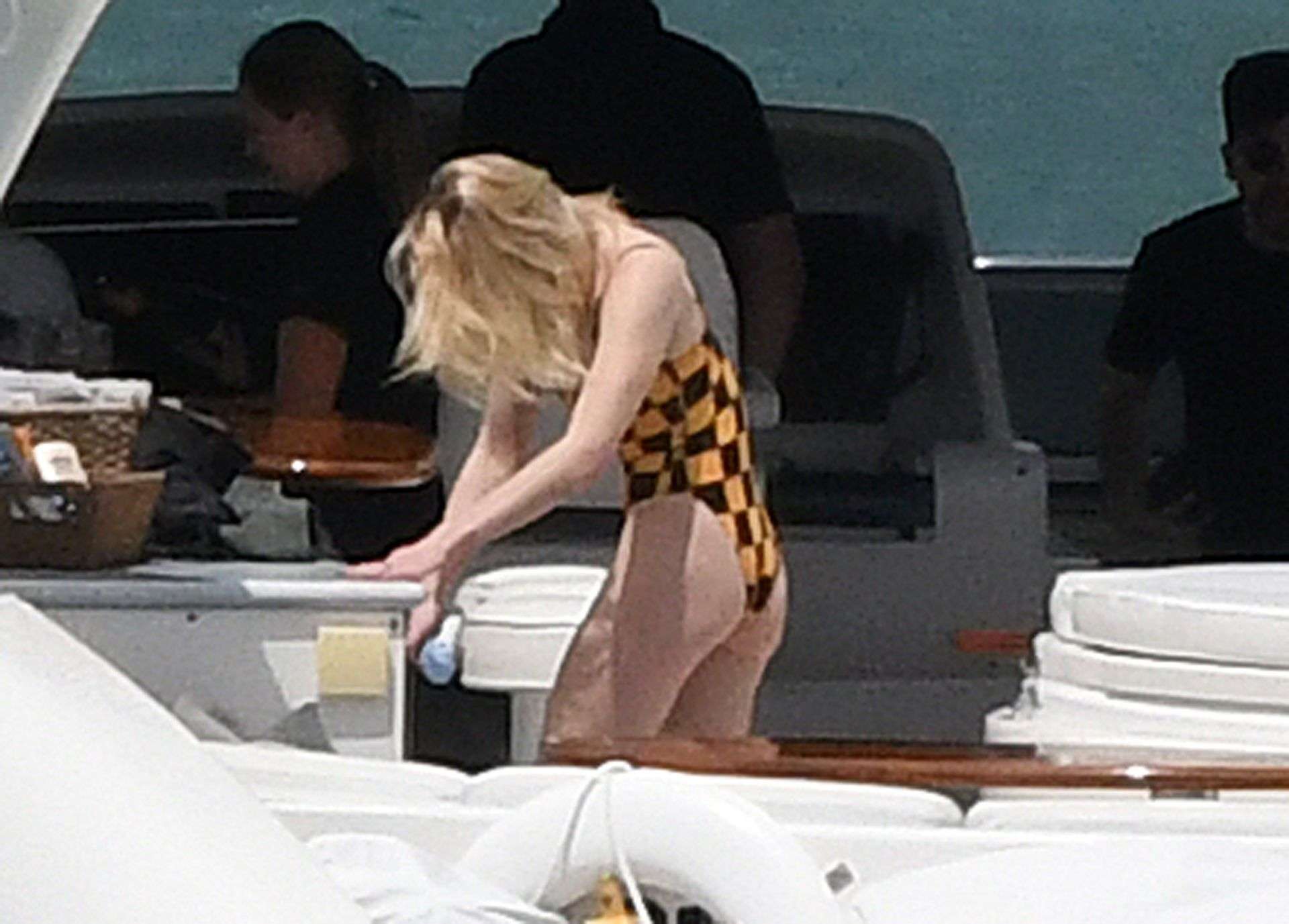 Sophie-Turner-in-Swimsuit-707