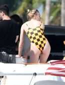 Sophie-Turner-in-Swimsuit-717