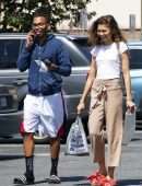 Zendaya Coleman Pokies, Shopping in Los Angeles