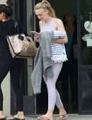 Dakota Fanning Booty, Leaving a Workout in Los Angeles
