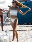 Eugenie Bouchard in Bikini on the Beach in Miami