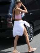 Hailey Baldwin Outside a Pilates Studio in Hollywood