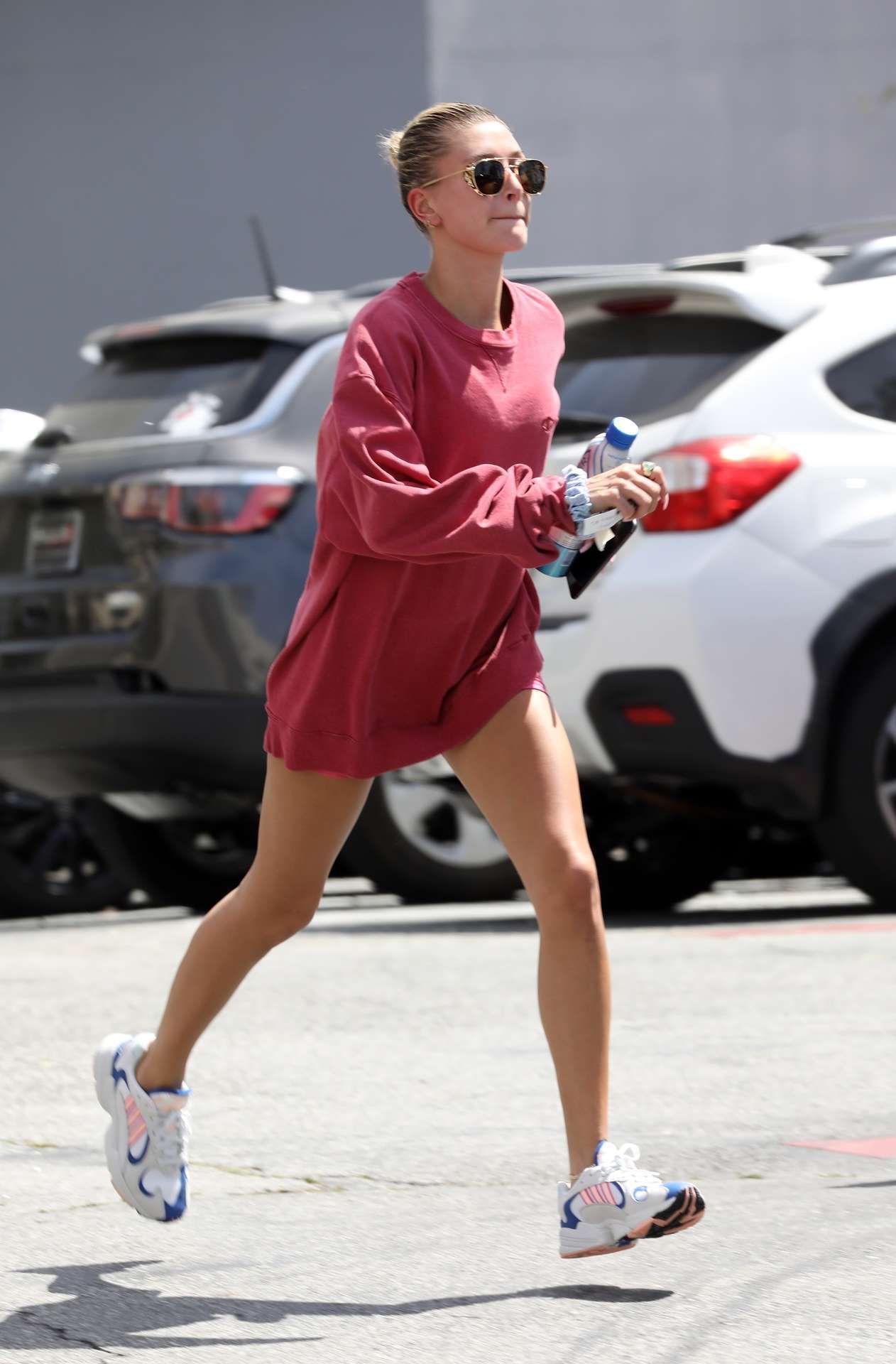 Hailey Baldwin Out After Pilates Class in Los Angeles