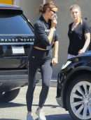 Irina Shayk Wraps up a Gym Session in Beverly Hills