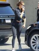 Irina Shayk Wraps up a Gym Session in Beverly Hills