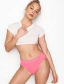 Jasmine-Sanders-679
