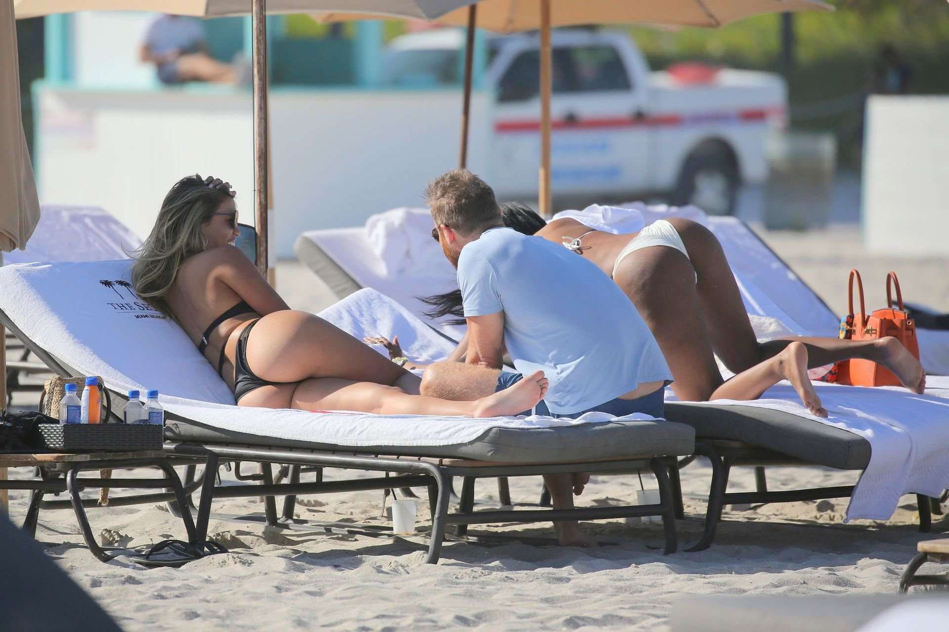 Jessica Ledon in Swimsuit on the Beach in Miami