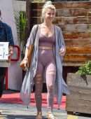Julianne Hough Leaving a Dance Studio in Los Angeles