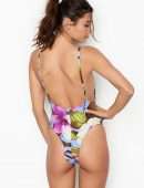 Kelsey-Merritt-in-Victoria's-Secret-Photoshoot-April-2019-24