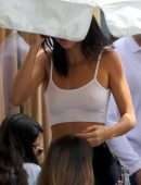 Kendall Jenner Pokies, Out in Beverly Hills