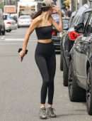 Kendall Jenner Out for Lunch in Beverly Hills