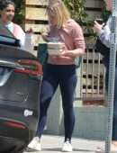 Kristen Bell Leaving for Lunch in Los Angeles
