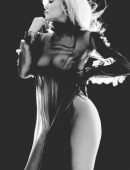 Kylie-Jenner-in-V-Magazine-Photoshoot-2019-9