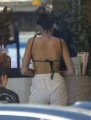 Madison Beer at a Nail Salon in Beverly Hills