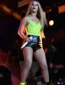 Maren Morris Performing Live at the 2019 Coachella Valley Music and Arts Festival in Indio