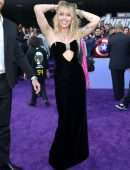 Miley Cyrus at the Premiere of 'Avengers: Endgame' in Los Angeles