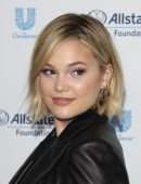 Olivia Holt Leggy at WE Day California 2019 in Inglewood
