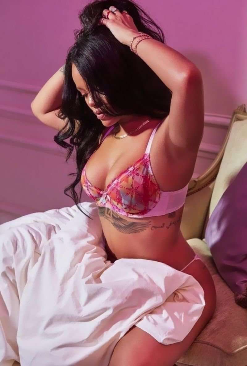 Rihanna – Savage x Fenty Spring Campaign 2019 Photoshoot