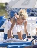 Victoria Silvstedt in the Sun on the Beach in Miami