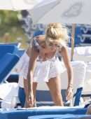 Victoria Silvstedt in the Sun on the Beach in Miami