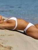 Camille Kostek in Sports Illustrated Swimsuit 2019 Photoshoot
