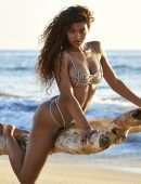 Danielle Herrington in SI Sports Illustrated Swimsuit 2019