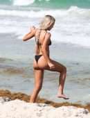 Delilah Belle Hamlin in Thong Bikini On the Beach in Tulum