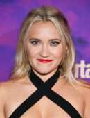 Emily Osment at Entertainment Weekly & PEOPLE New York Upfronts Party
