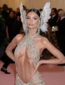 Emily Ratajkowski at 2019 MET Gala in NYC