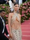 Emily Ratajkowski at 2019 MET Gala in NYC