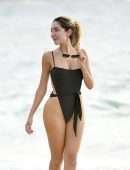 Farrah Abraham Booty in Black Swimsuit in Puerto Vallarta