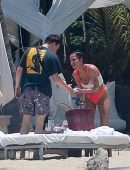 Halsey enjoys at the Beach with her Boyfriend Yungblud in Puerto Vallarta
