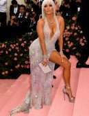 Jennifer Lopez at the 2019 Met Gala in NYC