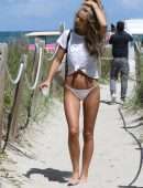 Kate Bock Leaving the Beach in Miami