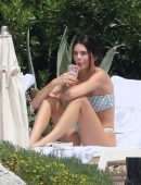 Kendall Jenner Relaxing at Hotel du Cap-Eden-Roc in Antibes