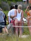 Lindsey Vonn in Swimsuit on the Beach in Miami