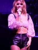 Maren Morris Performing at Albert Hall in Manchester