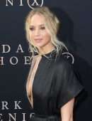 Jennifer Lawrence Braless at the Premiere of “Dark Phoenix” in Hollywood
