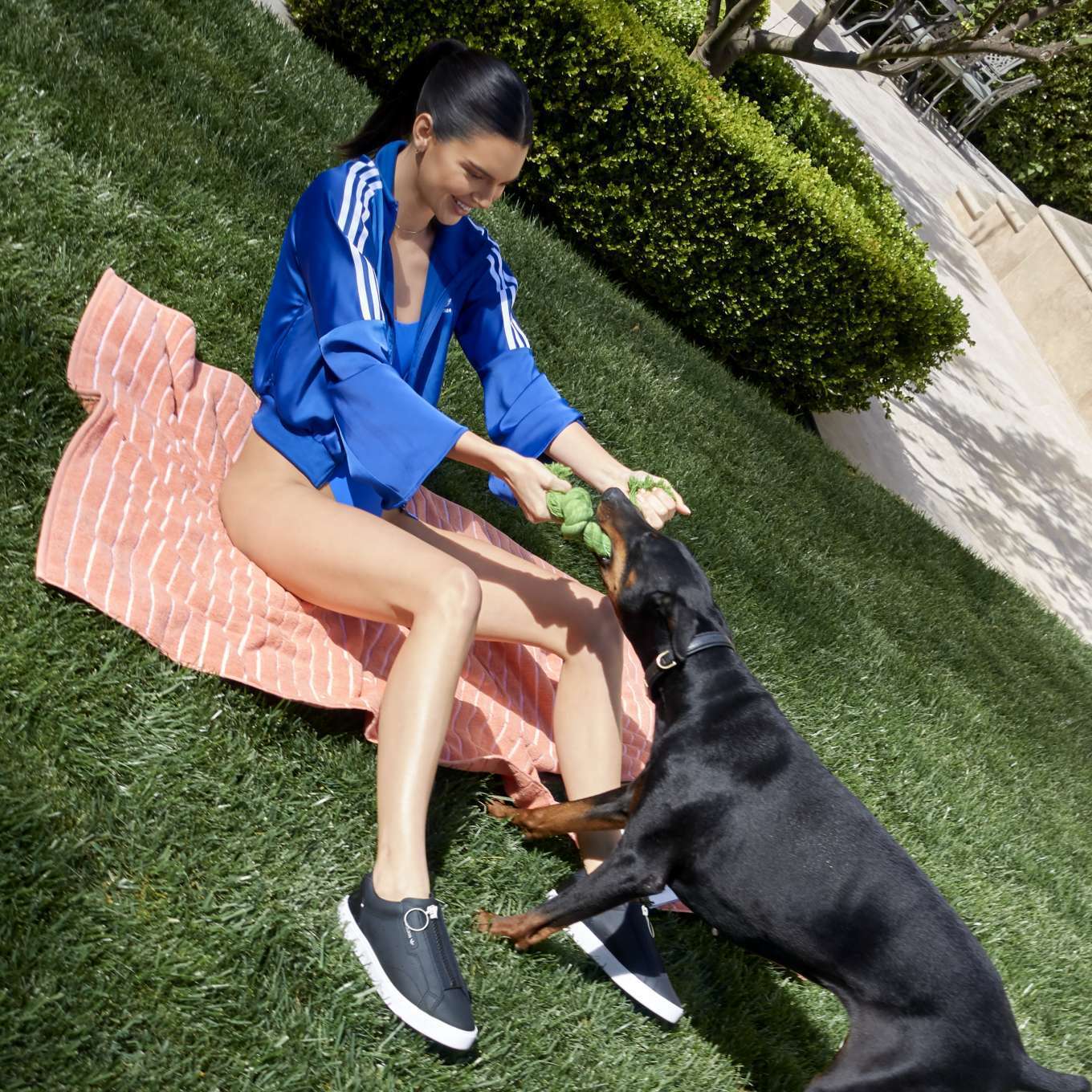 Kendall Jenner in Adidas Originals Sleek - Summer 2019