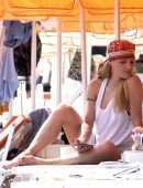 Michelle Hunziker Booty in Bikini in Varigotti