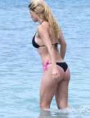 Michelle Hunziker Booty in Bikini in Varigotti