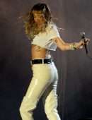 Miley Cyrus OnStage in Warsaw