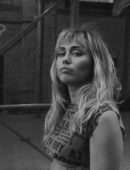 Miley Cyru See-Through Bra in “D.R.E.A.M.” Music Video